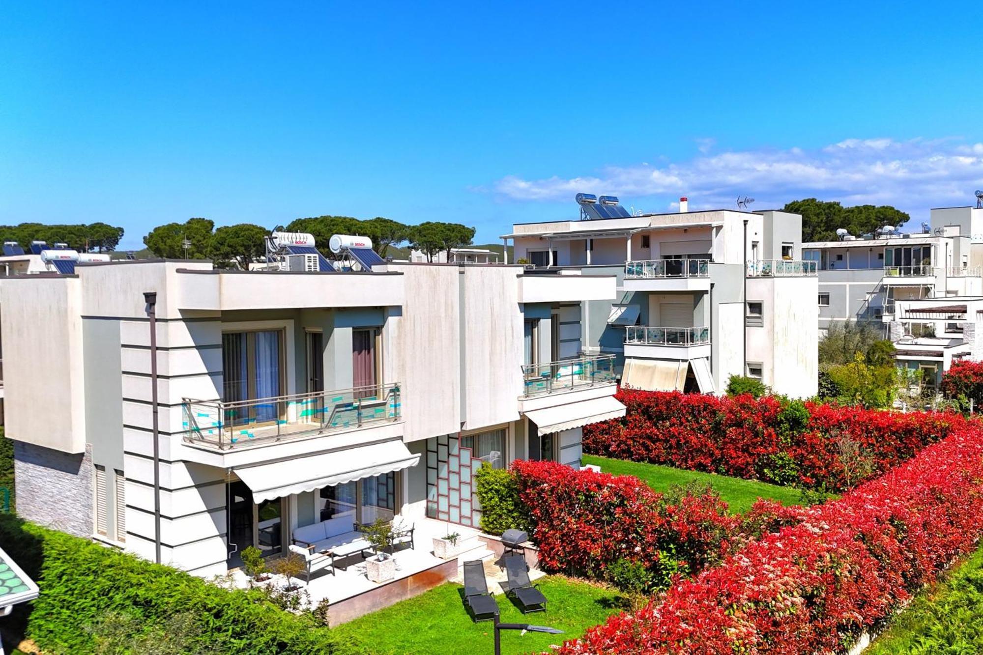 Modern Villas At Perla Resort Durrës 외부 사진